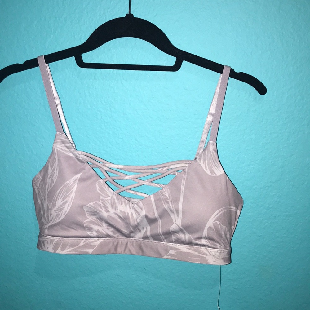 Sports Bra Fabletics
